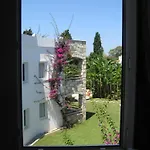 Sun Garden מלון דירות יאליקאבאק
