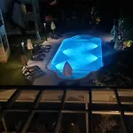 מלון דירות Sun Garden יאליקאבאק
