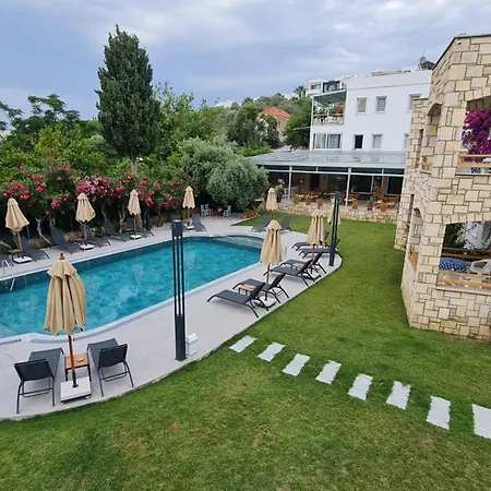 Apart Otel Sun Garden 4*
